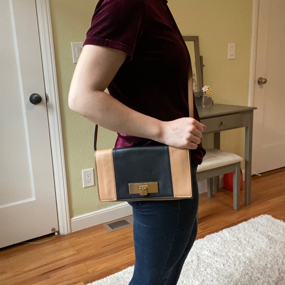 Michael Kors Callie 2-Tone Clutch Bag Suntan/Black